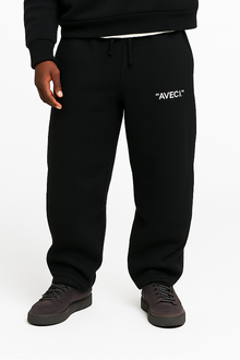 STRAIGHT PIPES PANTS "AVECI."