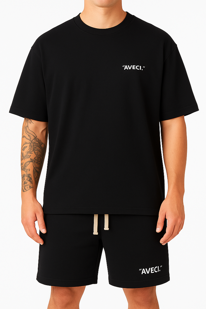 T-SHIRT BLACK  "AVECI." LOGO