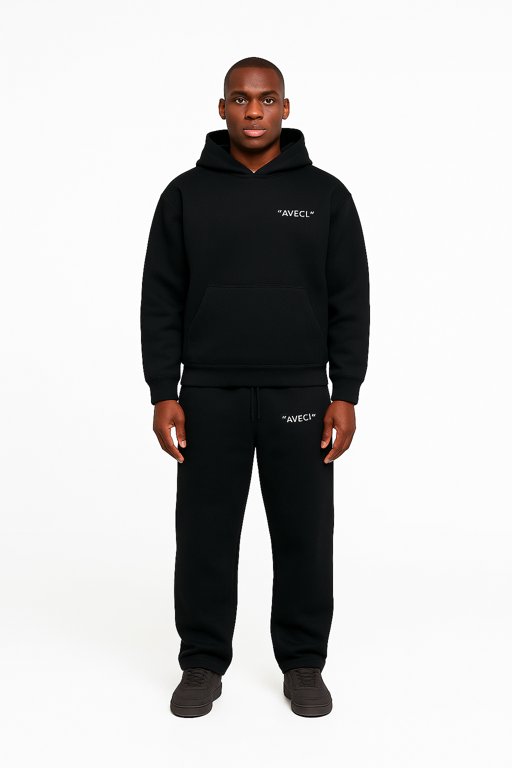 HOODIE BLACK "AVECI."